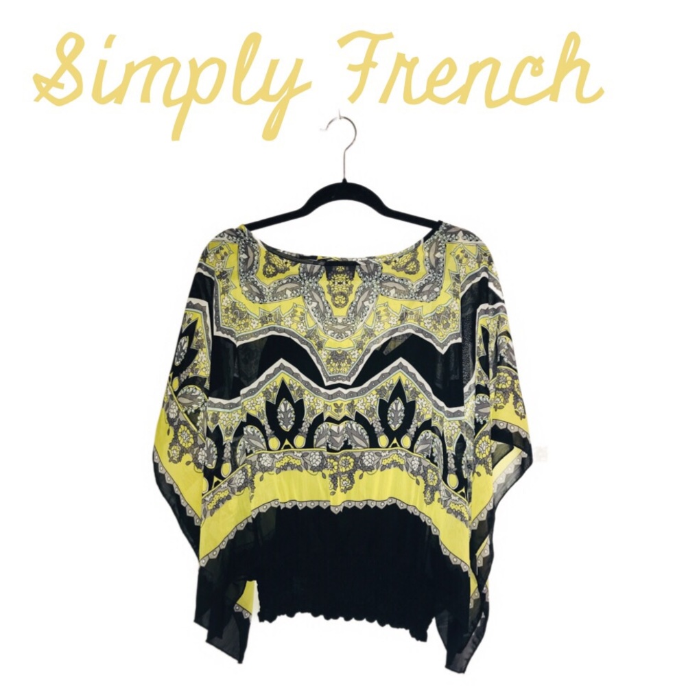 🌸 Blouse pale yellow and black